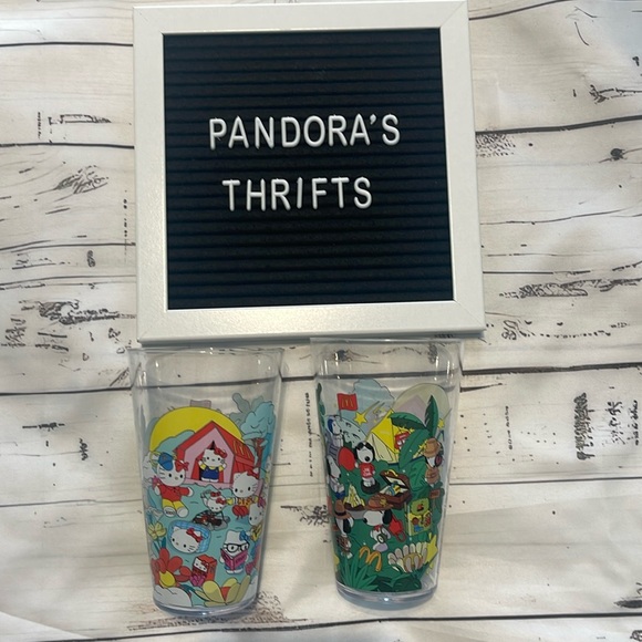 McDonalds Collector Cup 2024 Hello Kitty Snoopy Set of 2 plastic - Picture 1 of 7